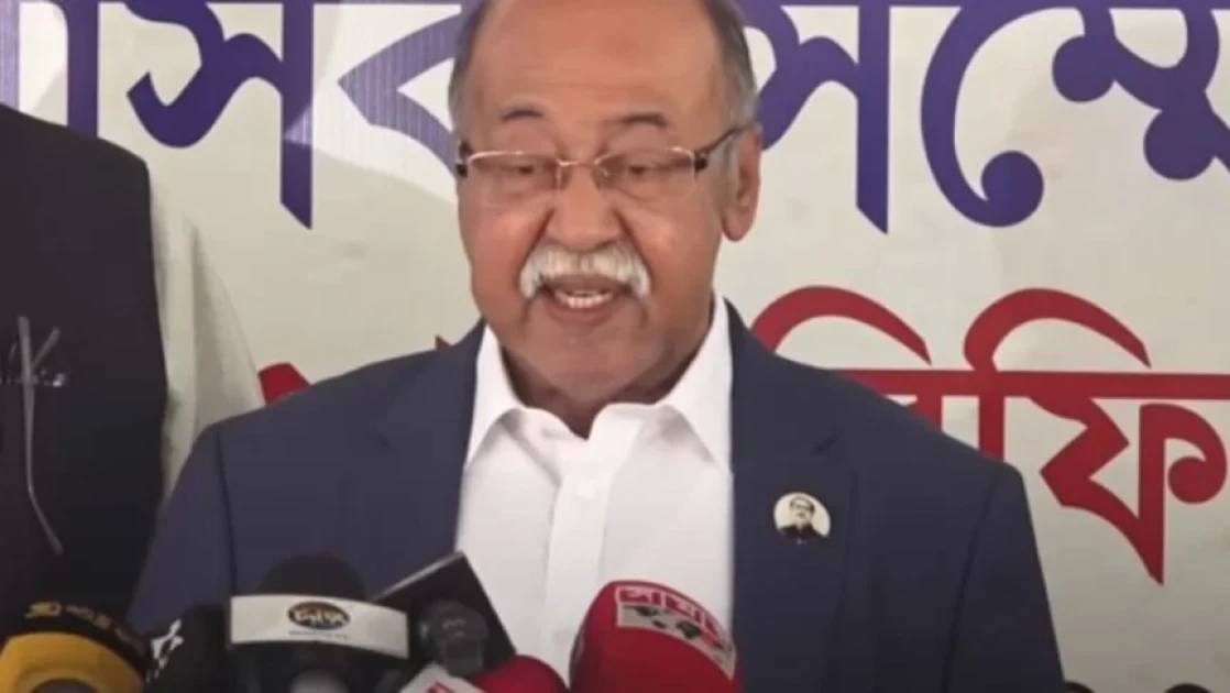 আঙুর-খেজুর লাগবে কেন,বরই দিয়ে ইফতার করেন : শিল্পমন্ত্রী